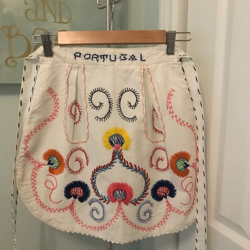 1950's Vintage Handmade Half Apron featuring "Portugal"